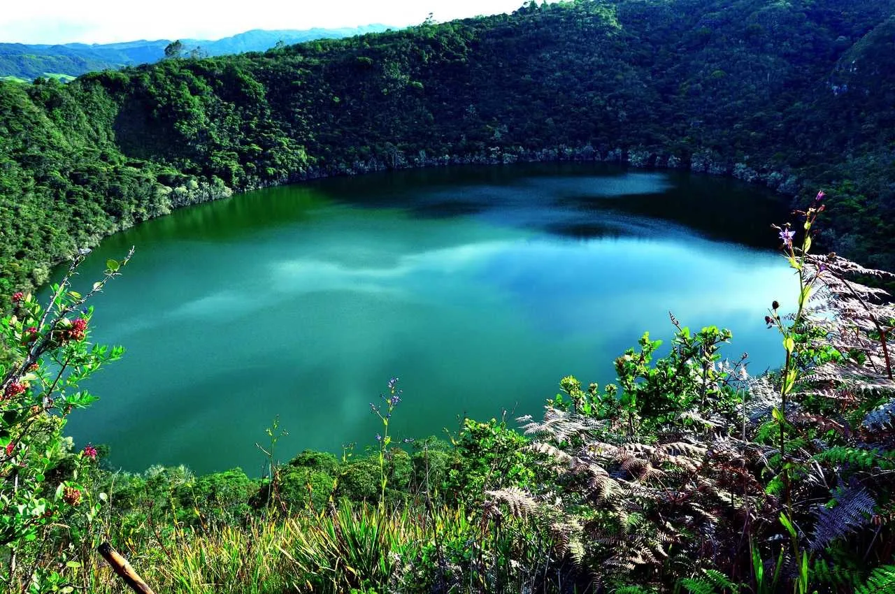 lake guatavita