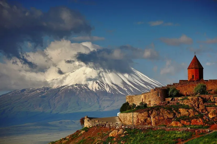 Beautiful mountainous View of Khor Virap Monastery 