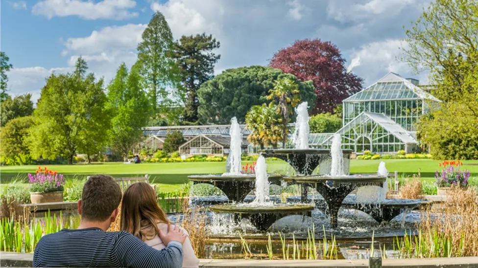 Enjoying The Fountains of The Botanic Gardens