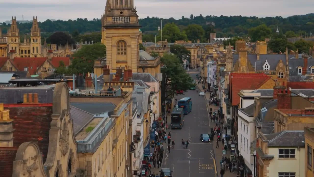 touring Oxford city centre