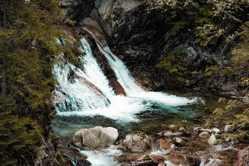 Pambar Falls - Kodaikanal