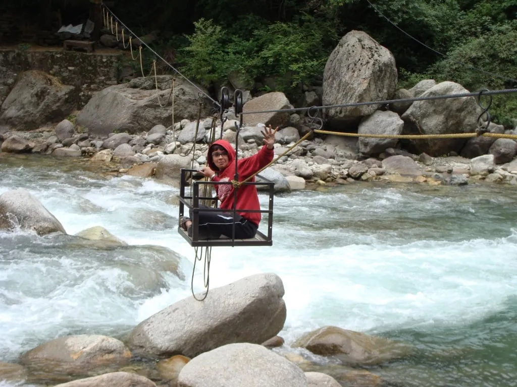 crossing tothan river