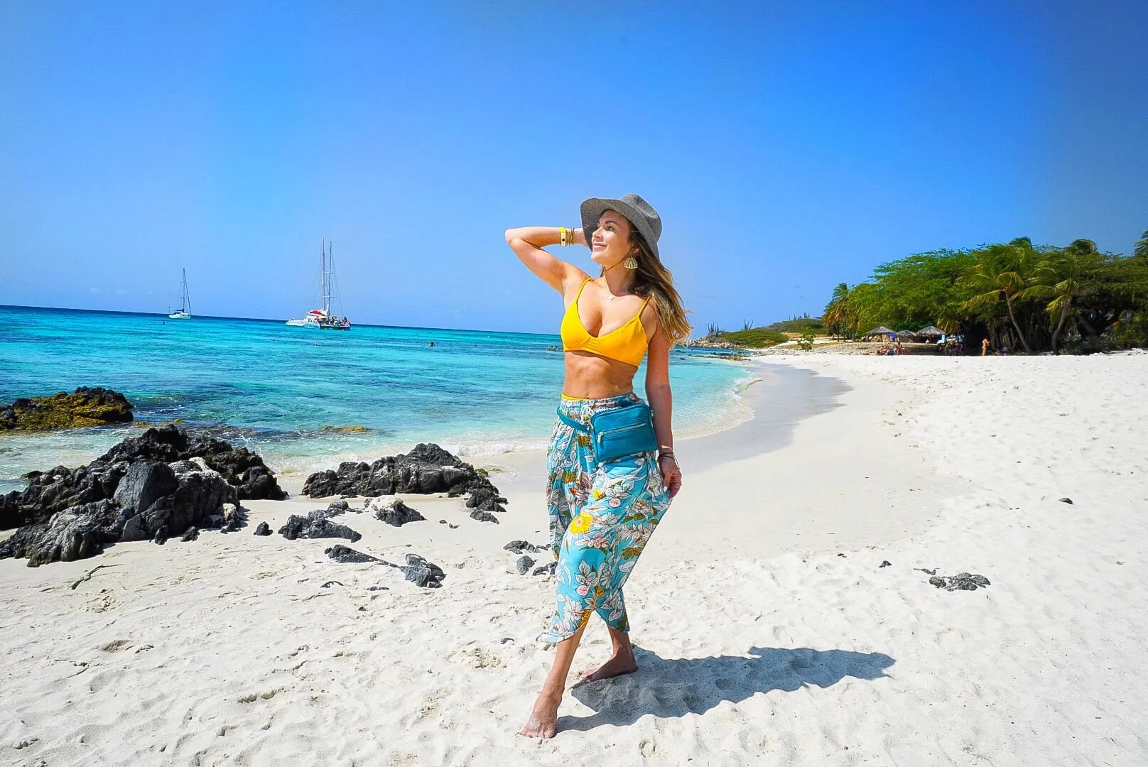 featured aruba island country