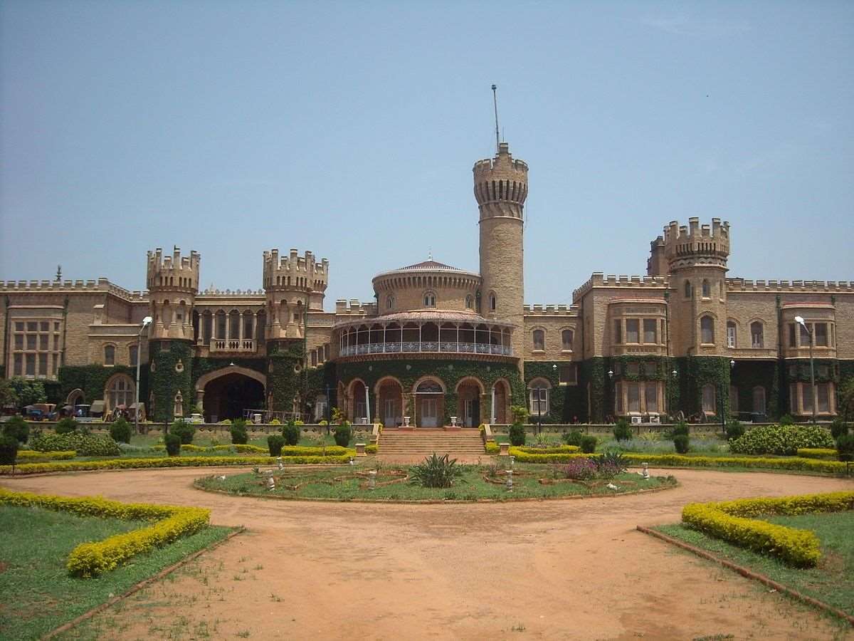 Bangalore Palace / Image credit: en.wikipedia.org