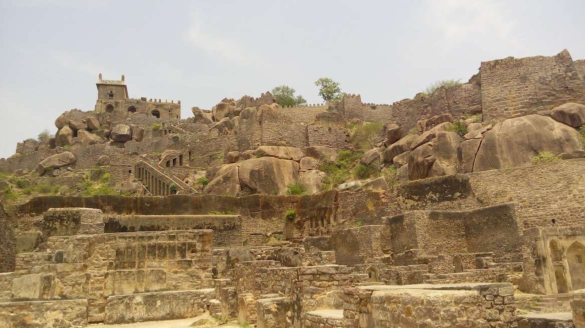 Golconda Fort - Tourist Places In India