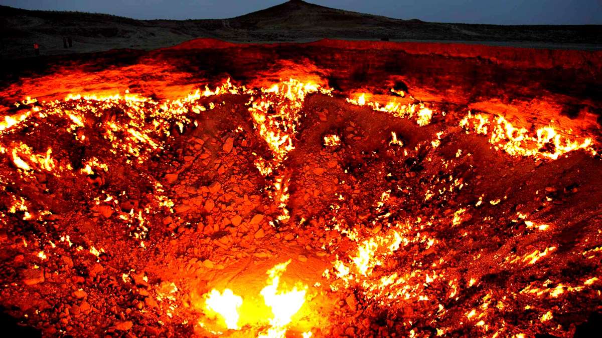 The Door to Hell, Turkmenistan - Astounding Places to Visit
