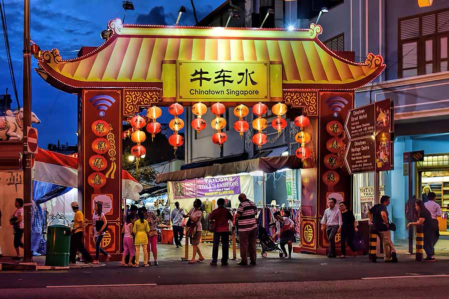 Street market- Chinatown, Via: hotelking.com