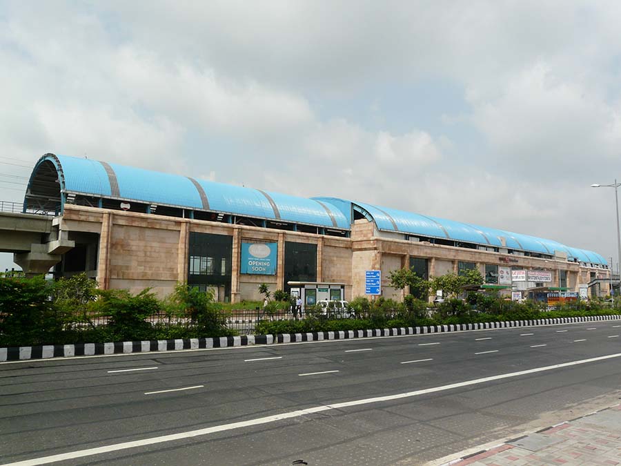 Blue Line Akshardham temple Metro Station