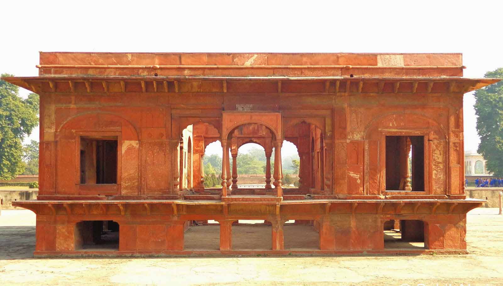 Zafar Mahal, Qutub Minar - Delhi