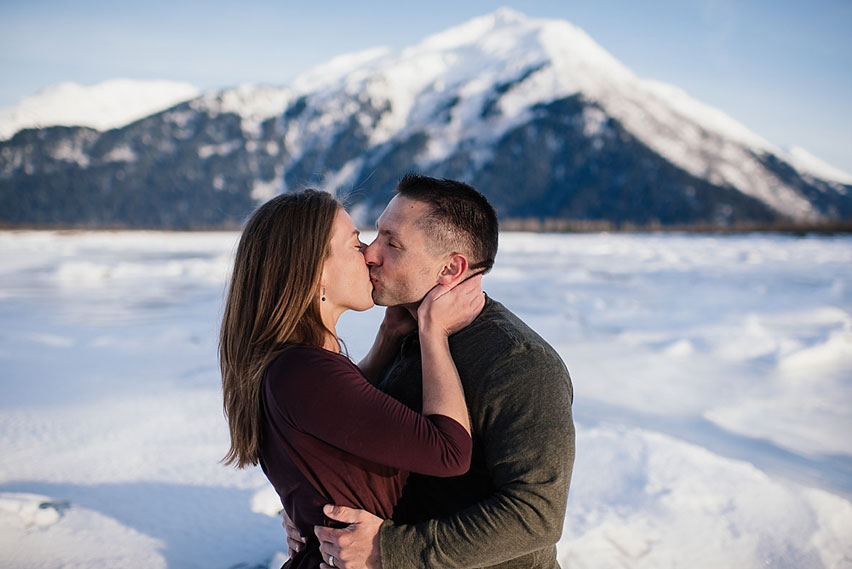 Girdwood Couple Pic, Honeymoon in Alaska