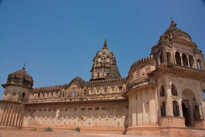 Laxmi Nayaran Temple Orchha