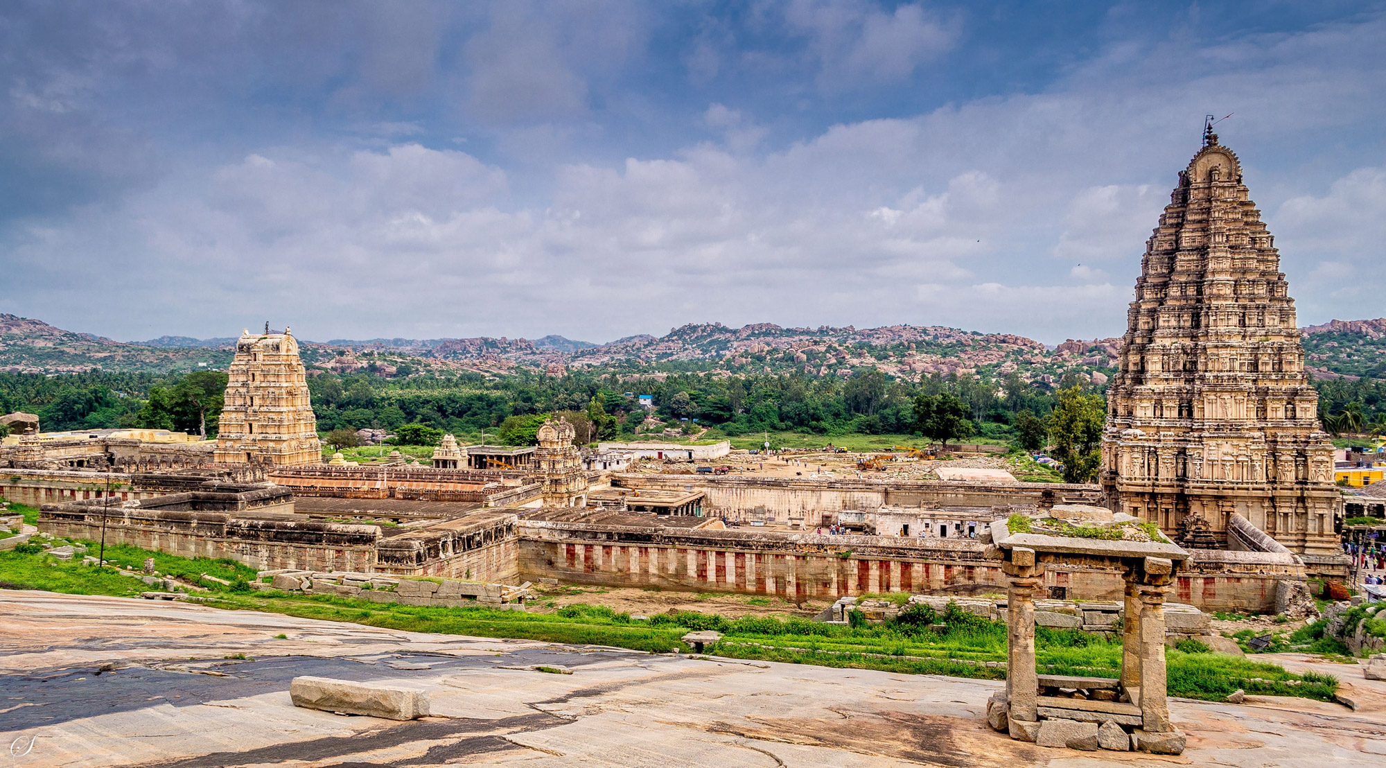 Vijayanagara Empire, Ruins of Hampi