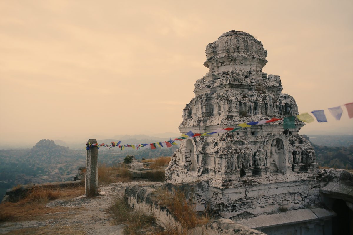 Temple at Matanga Hill, Via