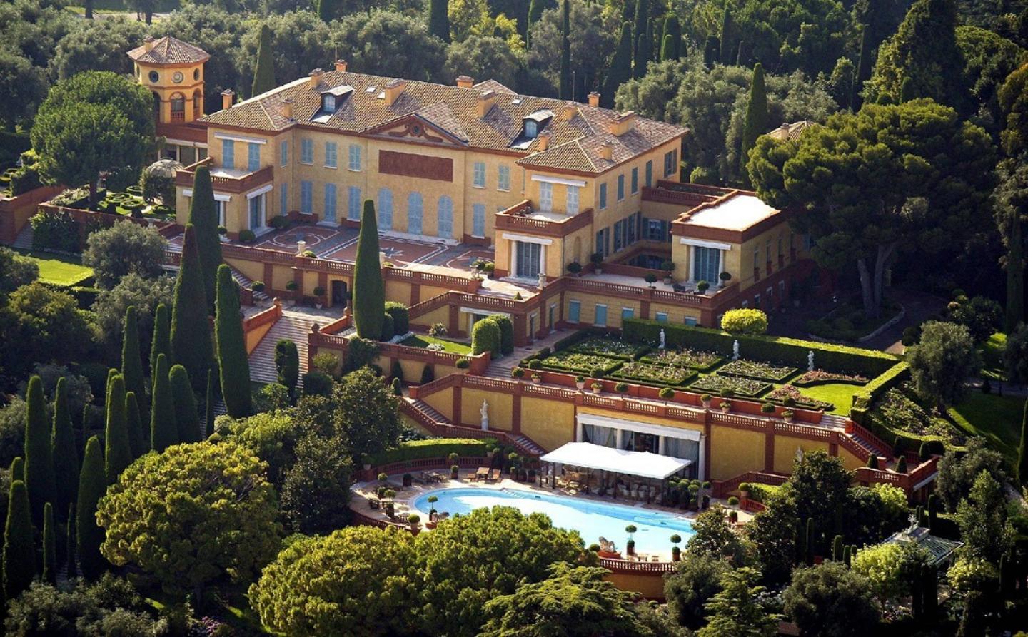 Villa Leopolda, French Riviera, Luxurious Mansions
