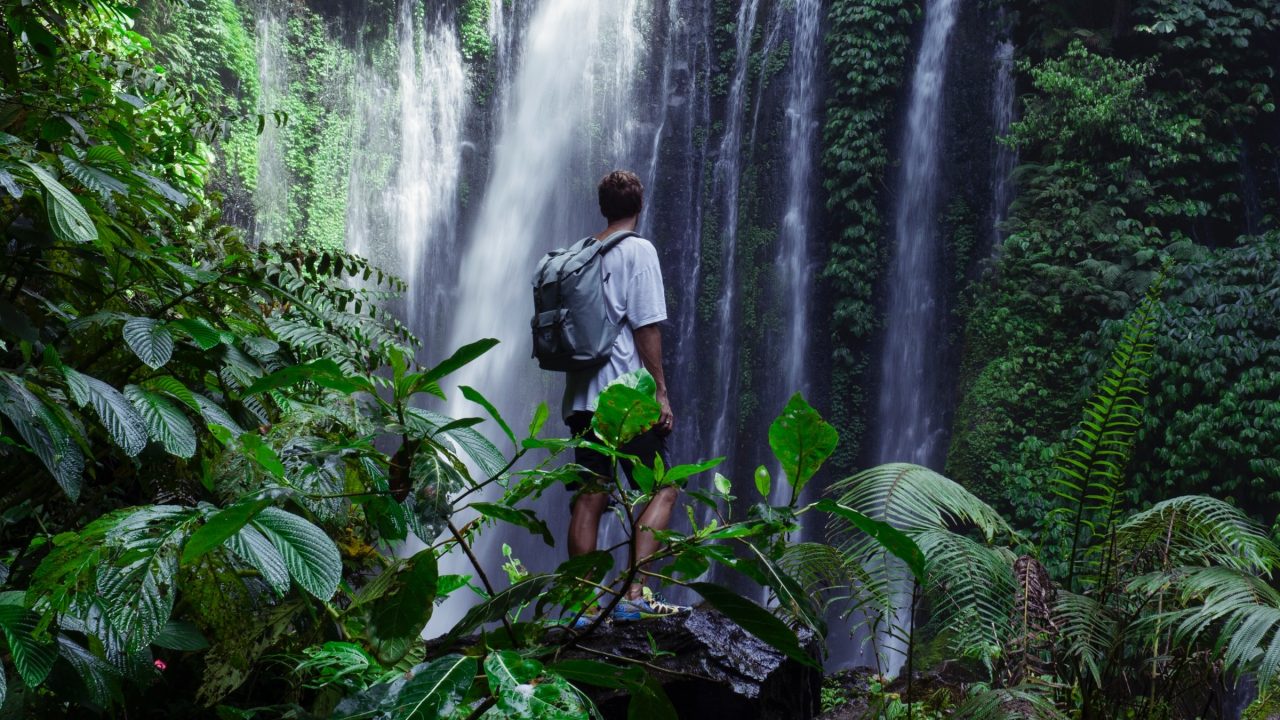 Travel Lombok & Uncover the Hidden Beauty of Indonesia