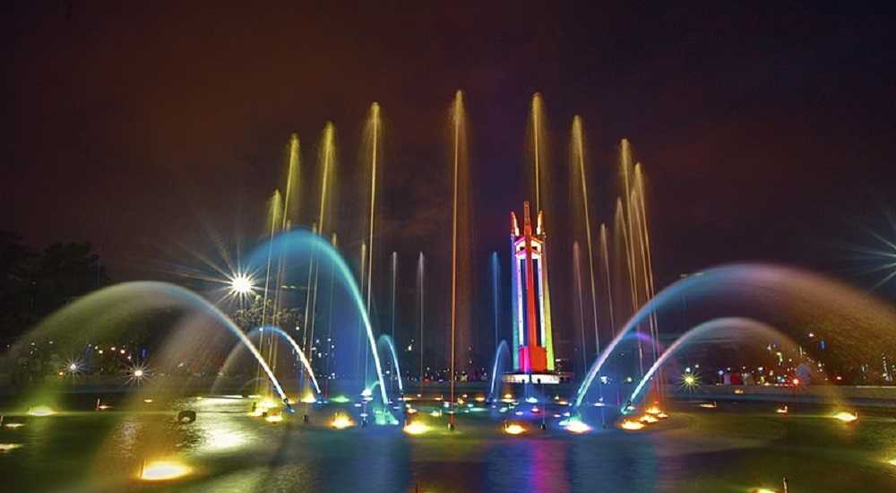 Quezon Memorial Circle, Quezon City