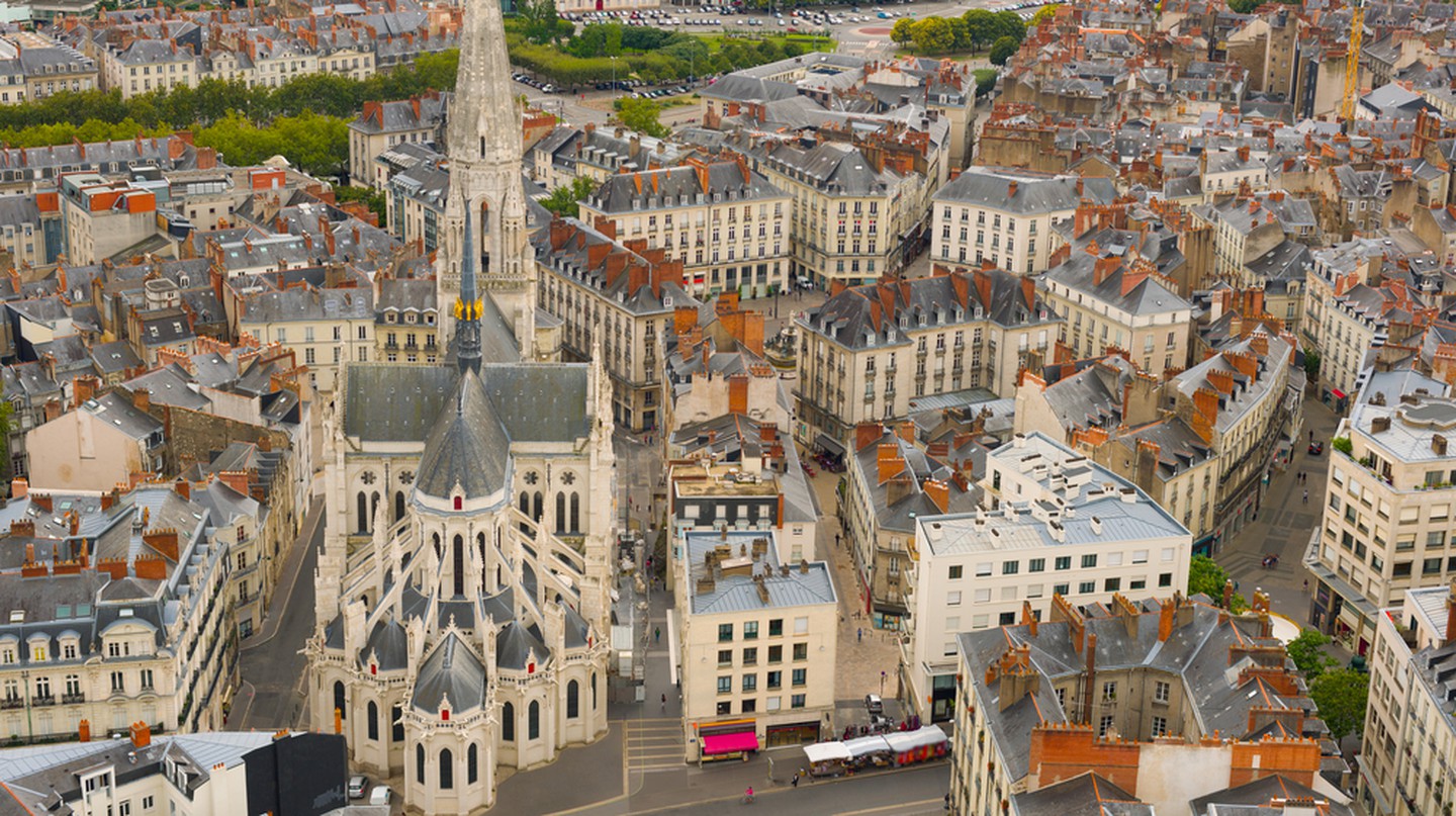 Nantes Tour Guide For History And Cultural Travelers