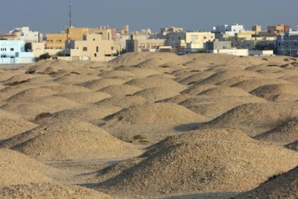 Featured Dilmun Burial Mounds