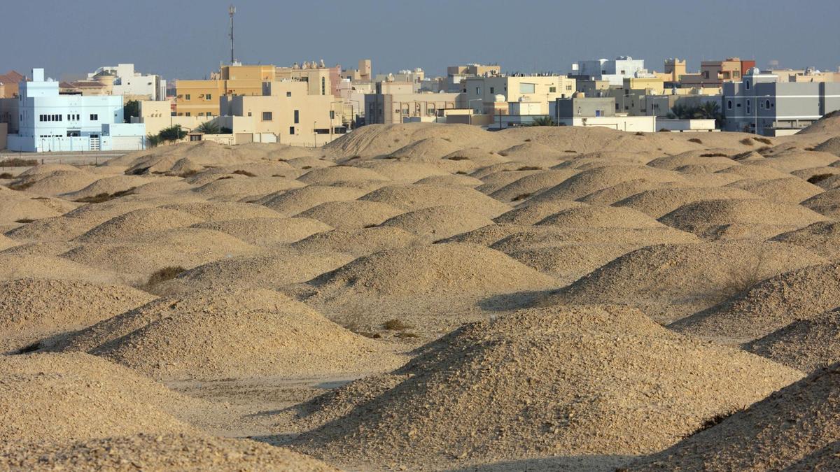 Featured Dilmun Burial Mounds