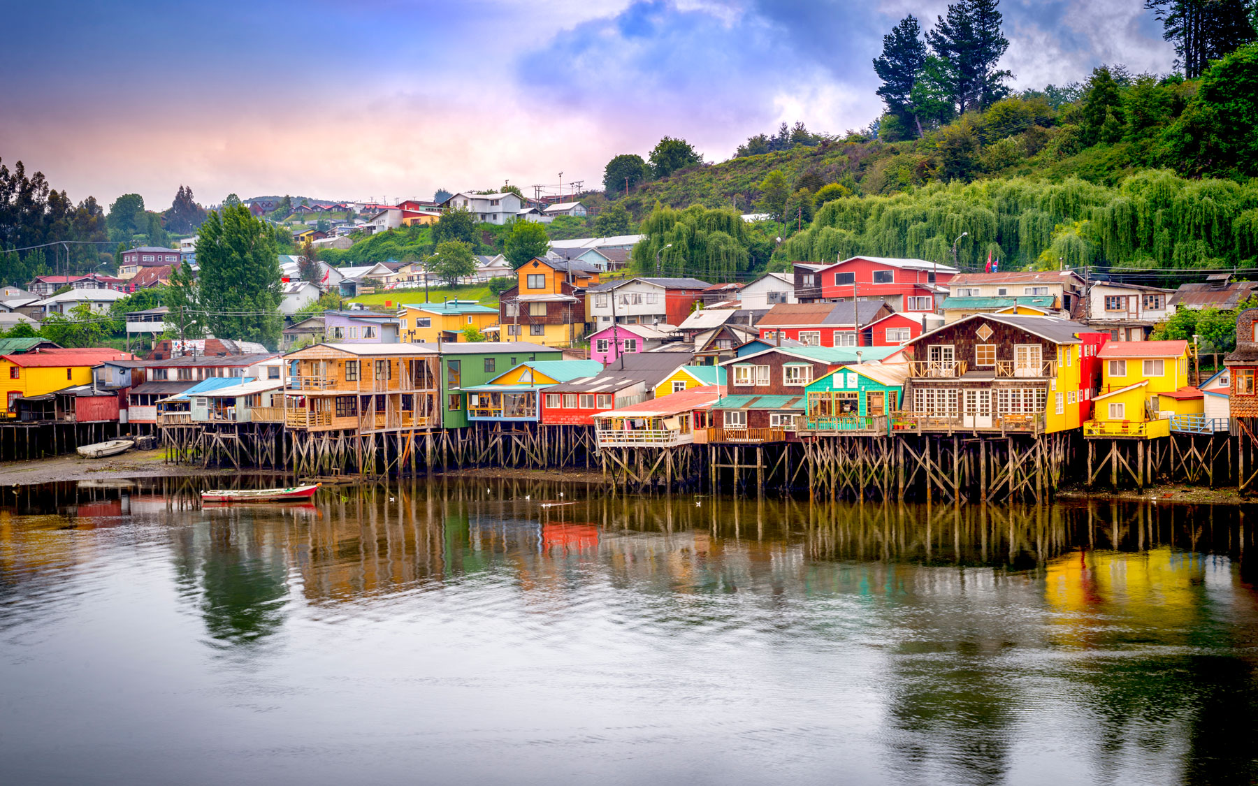chiloe colored houses