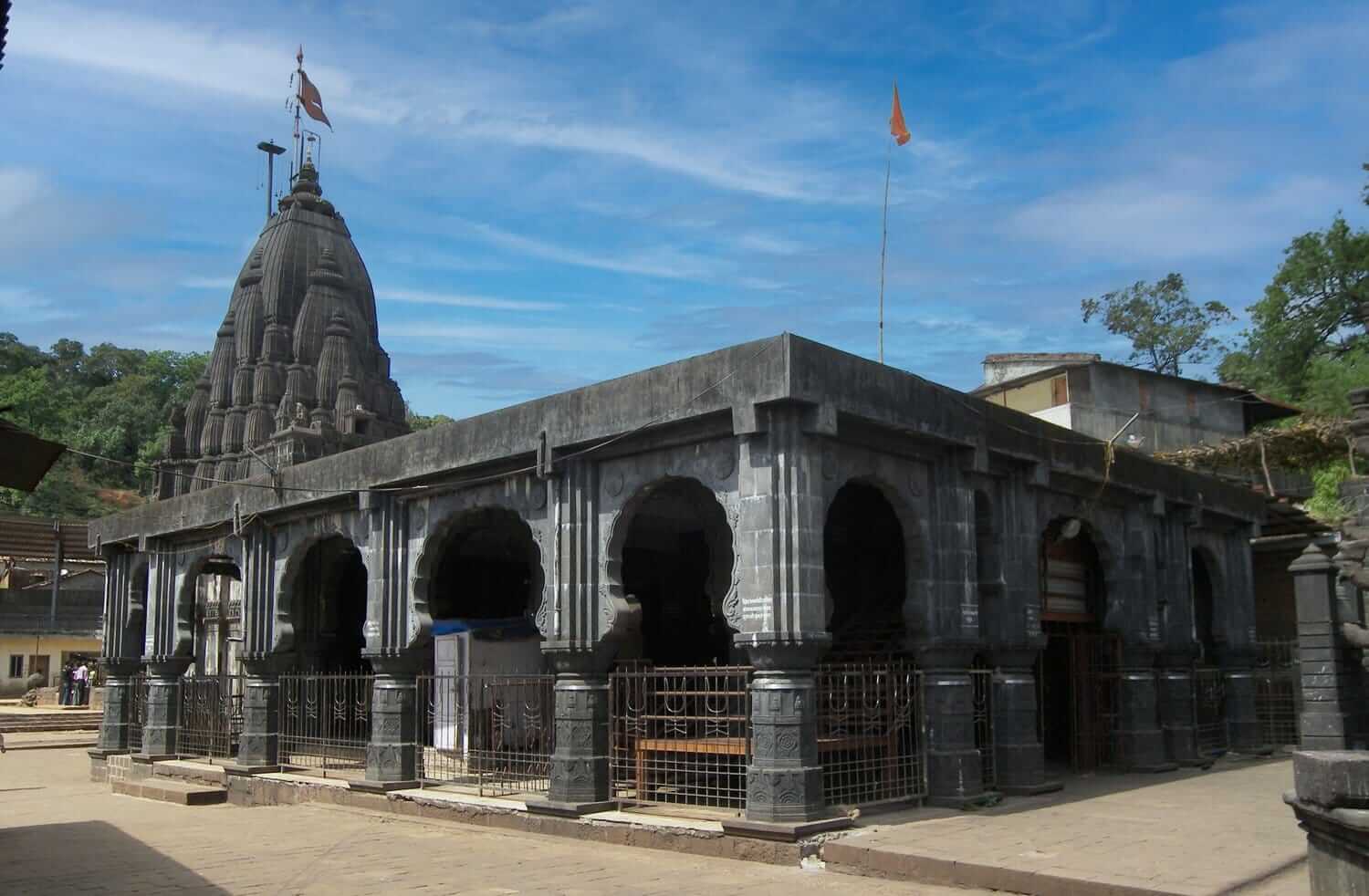 Bhimashankar Temple Architecture 