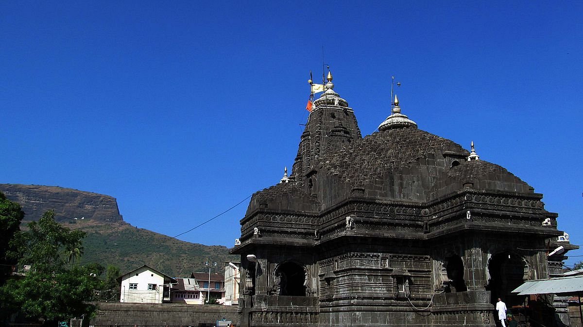 Trimbakeshwar Temple Black Stone Architecture 