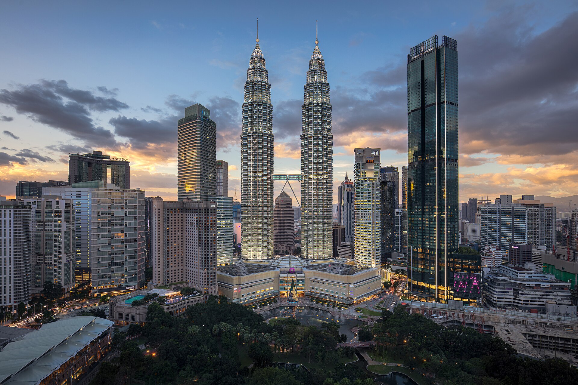Petronas Twin Towers Kuala Lumpur at sunset