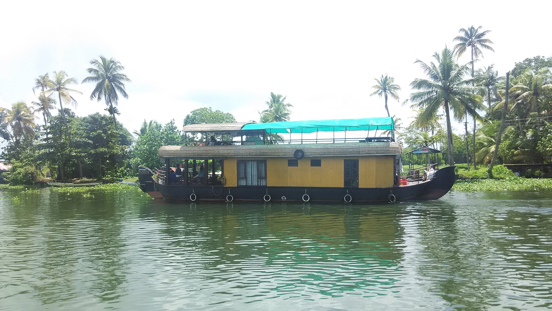 Kerala: Alappuzha backwaters houseboat