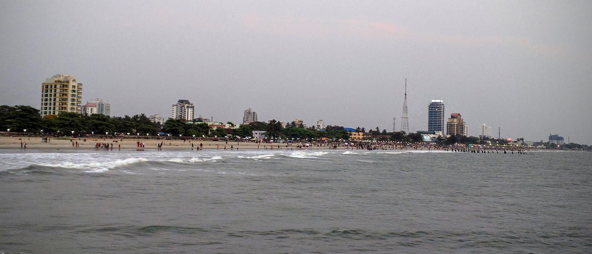 Kerala: Kozhikode beach coastline