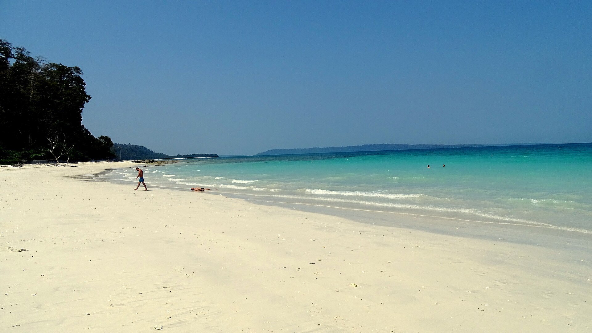 Kalapathar Beach on the east coast of Havelock, white sand and empty even in season