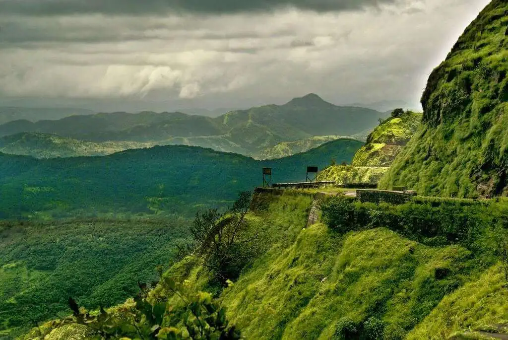 Famous Hill-Station Near Mumbai And Pune – Lonavala