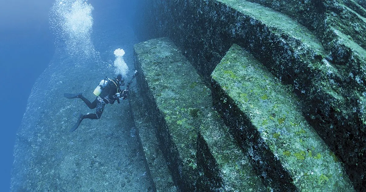 Featured- Yonaguni Monument-