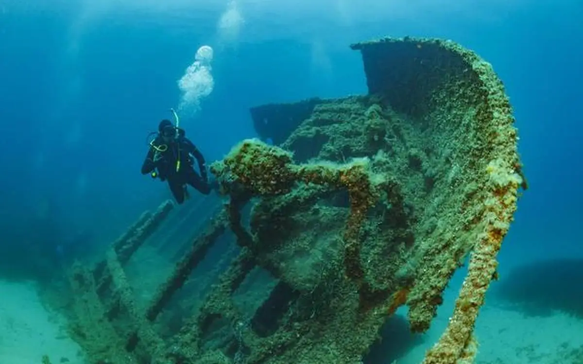 Ruins of Sunken City- Dwarka, Underwater Cities of World