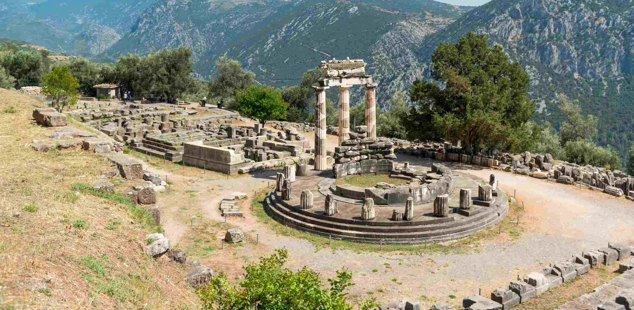 Featured- Temple of Apollo, Delphi, Greece